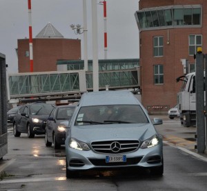 The hearse transporting the corpse of Valeria Solesin, a 28 Venetian Sorbonne doctoral student, that was gunned down by Islamic fundamentalists at the Bataclan concert hall in Paris last Friday night, leaves from Marco Polo Airport in Venice on Saturday, 21 November 2015, directed to hospital's mortuary for the post-mortem examination. The funeral of Solesin will be held next Tuesday at 11am in St. Mark's Square, her family and City Hall made known Friday. ANSA/ ANDREA MEROLA