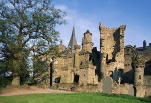 Lowenburg-Castle