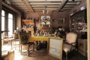 art_found_in_paris_apartment_that_was_vacant_since_1939_4