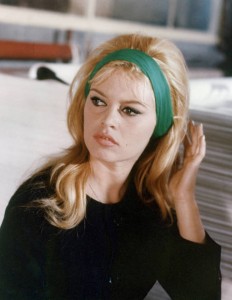 540fe30488e06_-_brigitte-bardot-47073351-lg