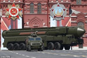 33F9E3D400000578-3582907-Military_might_A_Russian_Yars_RS_24_intercontinental_ballistic_m-a-38_1462890880740