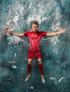 3A0DD51E00000578-3904666-Bayern_Munich_and_Real_Madrid_will_wear_kits_made_from_recycled_-a-6_1478254315193