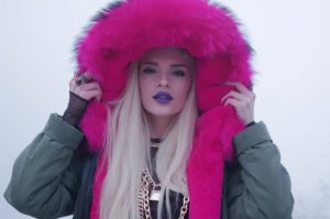 Era-Istrefi-Bonbon-screenshot-2016-billboard-650