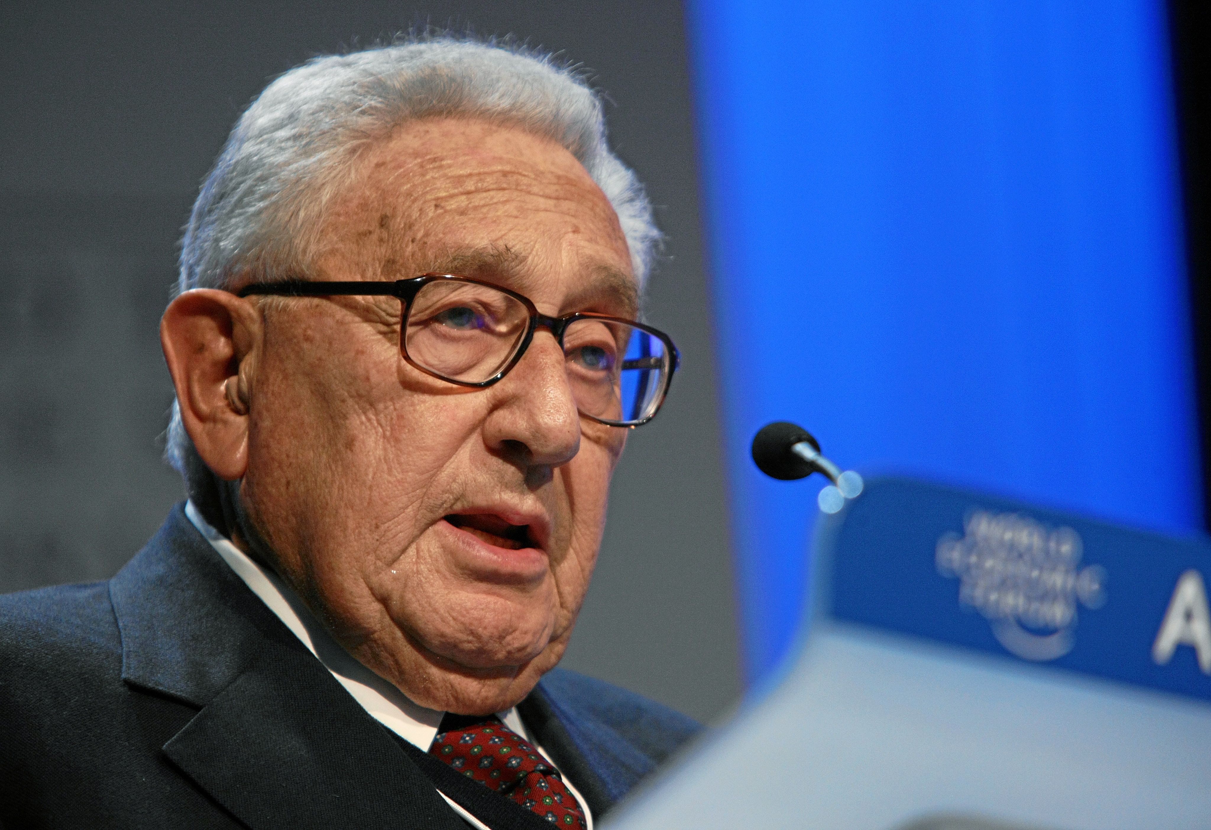 Shanset e humbura, kur Henri Kisinger kërkoi vëmëndje nga Shqipëria