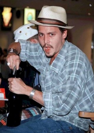 johnny-depp-wine