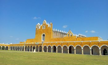 Mexico-Yucatan-Izamal