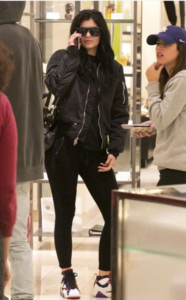 kijf1o-l-610x610-jacket-bomber+jacket-sneakers-kylie+jenner-fall+outfits