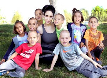 38166F5000000578-3781725-Suleman_already_had_six_children_when_she_went_to_the_IVF_clinic-a-2_1473705205538