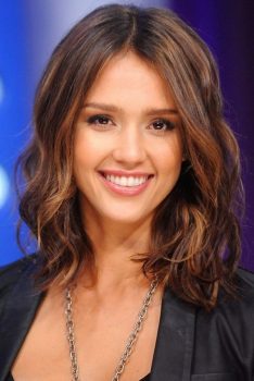 auto_Jessica-Alba-Hair1494002535