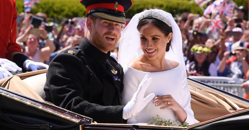 “Meghan diktatore”, ja kërkesa për dasmën që mbretëresha ia hodhi poshtë