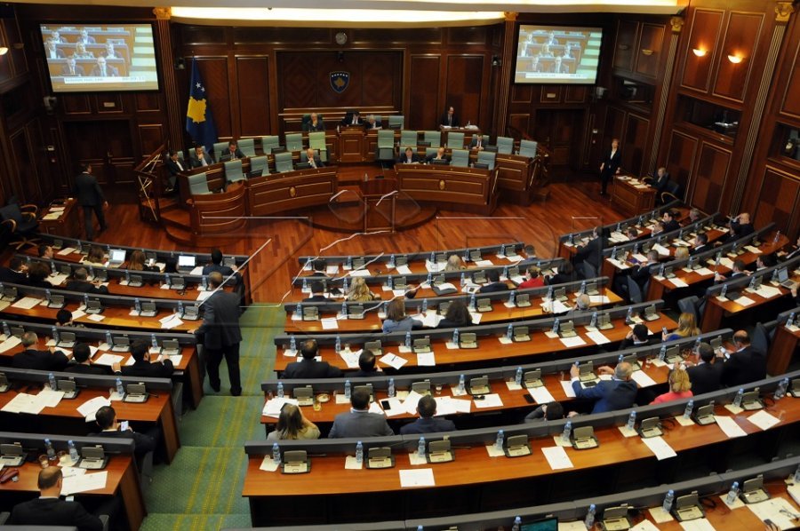 Kosovë/ Konstituohet Kuvendi, ky është kryetari i ri