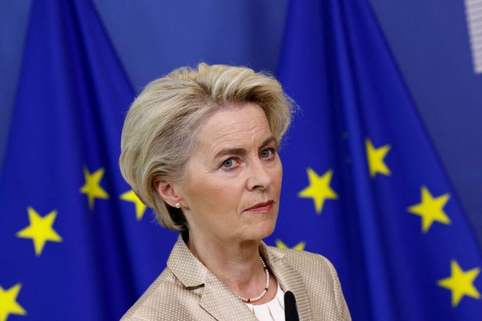 Von der Leyen: Sulmet ruse në infrastrukturën civile të Ukrainës janë krime lufte