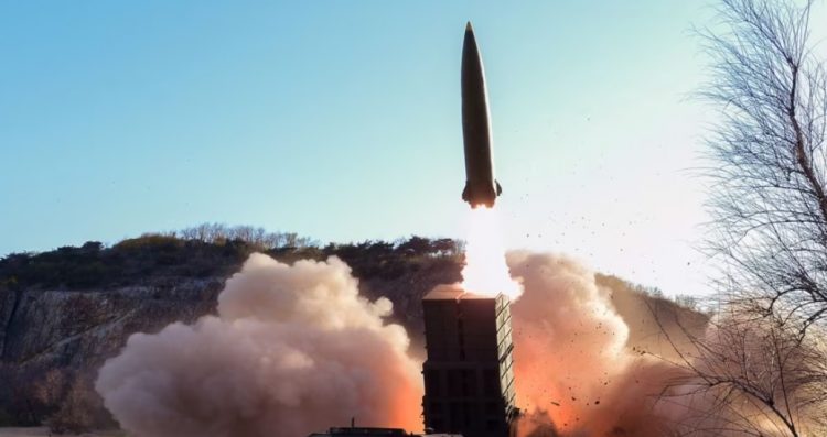 Frikë nga gara e armëve bërthamore pasi Rusia pezullon Traktatin