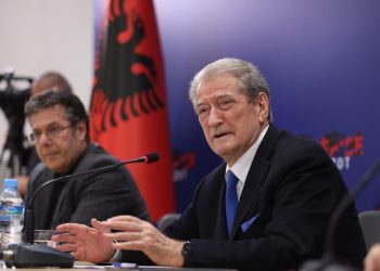 Berisha: Do të përdorim çdo mjet të mosbindjes civile për të përmbysur qeverinë