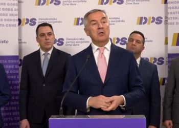 Mal i Zi/ Presidenti Gjukanoviç shpall kandidaturën për një mandat të tretë