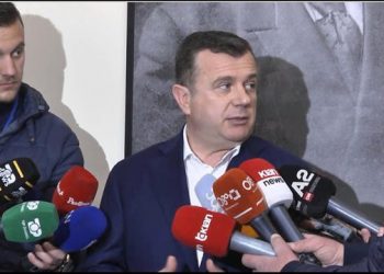 Luftë të brendshme në PS mes Ahmetajt, Ramës e Veliajt? Përgjigjet Taulant Balla