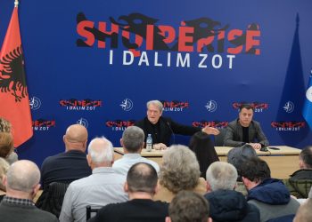 Berisha: Dhjetra tendera të fituar nga baxhanaku i Ramës, Olsi më peshkaqeni