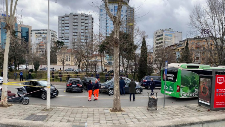 Aksidenti i autobusit, Bashkia: Po bashkëpunojmë për zbardhjen e shkaqeve