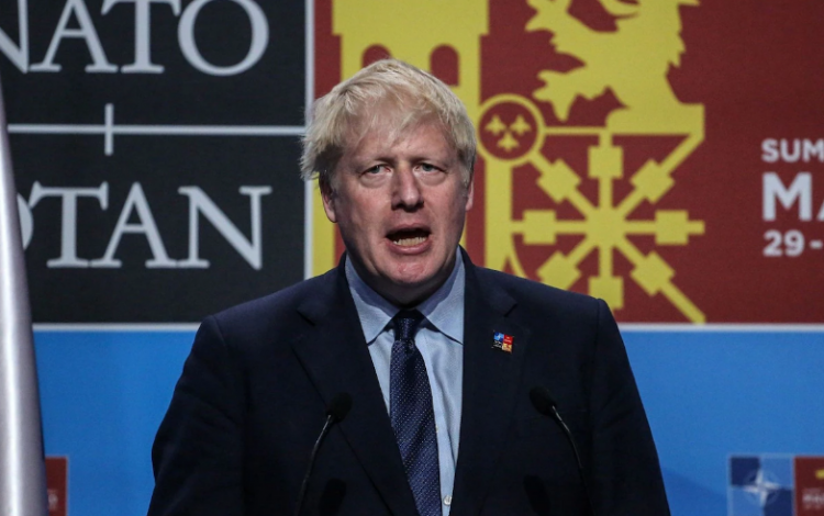 Boris Johnson synon të marrë drejtimin e NATO-s