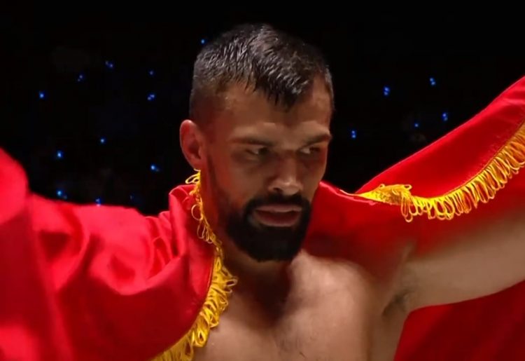 Kickboxeri shqiptar fiton në “One Championship”