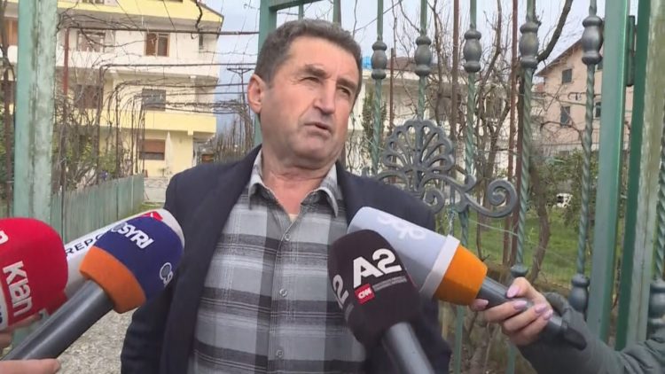 U vra në oborrin e shtëpisë/  Fqinji i Etleva Kurtit tregon problemet me hasmëritë