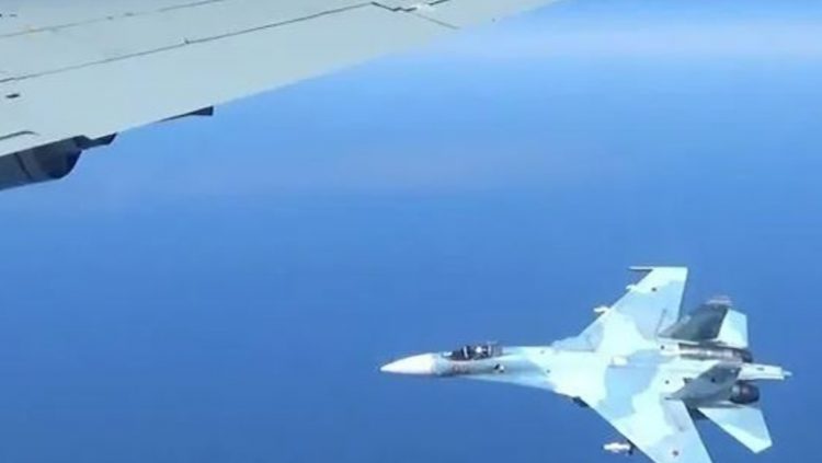 Avionët britanikë dhe gjermanë nxjerrin mjetin rus jashtë hapësirës së NATO
