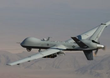 Droni amerikan rrëzohet në Detin e Zi pasi u godit nga avioni rus
