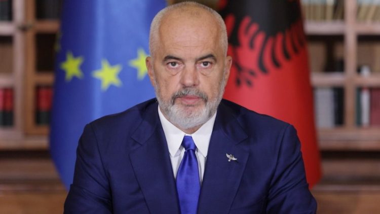 Rama: Shqiptarët, pa viza drejt Emirateve të Bashkuara nga 20 Prilli