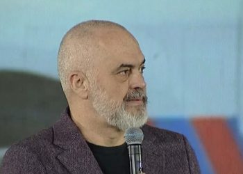 Rama: Në 2025 paga minimale do të jetë 45 mijë Lekë