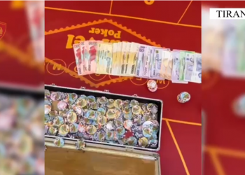 Arrestohen 3 të rinj në kryeqytet, kthyen lokalin në qendër të lojërave të fatit