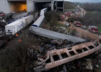Përplasen trenat në Greqi, të mbijetuarit përshkruajnë ‘sekonda makthi’