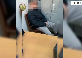 Tiranë/ Manovra të rrezikshme me makinë nën efektin e drogës, e pëson i riu