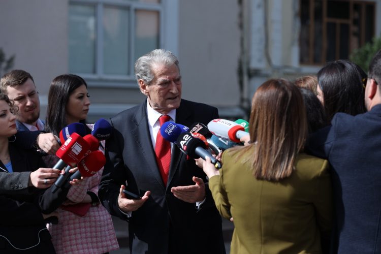 Berisha: Deripaska ka marrë para nga taksapaguesit shqiptarë deri në 2022