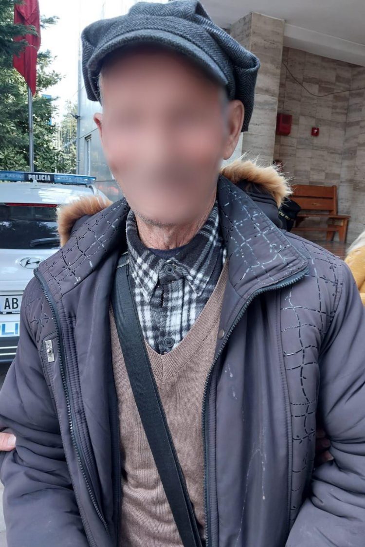 Policia kërkon ndihmë, i moshuari nuk kujton adresën e banesës as emrin e tij