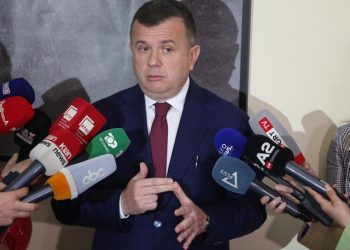 Kandidati i PS i dënuar në Greqi, Balla: Në emigracion mund të kenë pasur raste të tilla