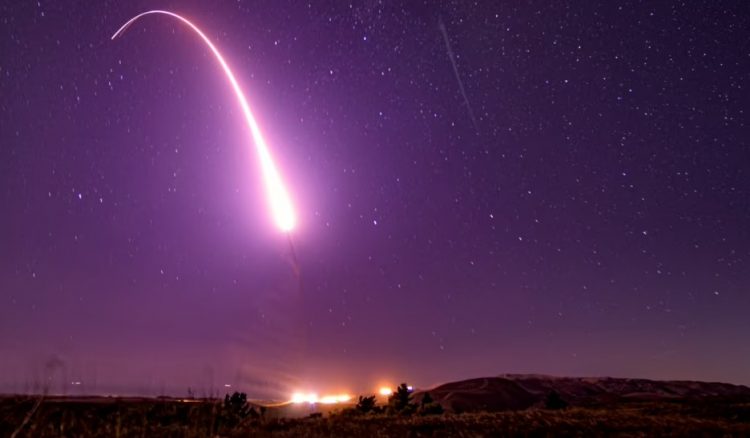 Çfarë janë armët me uranium të varfëruar dhe cilat janë rreziqet nga ato?