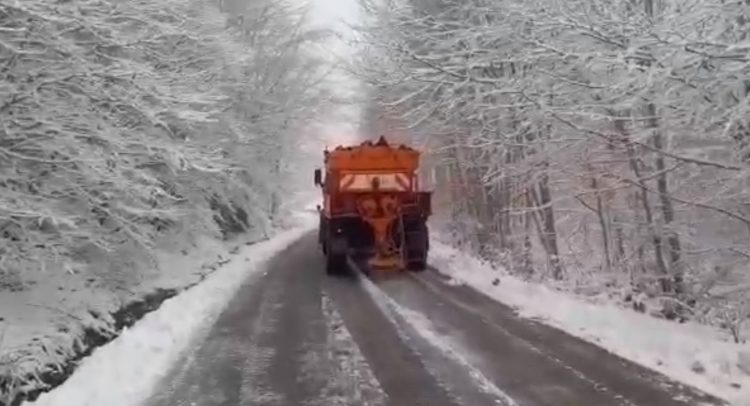 Temperatura të ulëta dhe reshje dëbore në Korçë