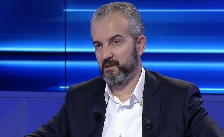 Celibashi: Krahas logos së PD, në fletën e votimit do të shkruhet emri i Lulzim Bashës