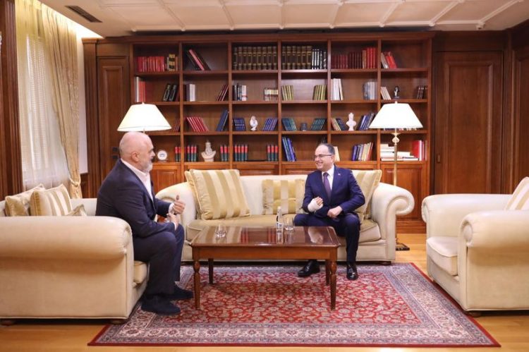 Takimi me Begaj/Rama:I paraqita Presidentit propozimin për kreun e SHISH