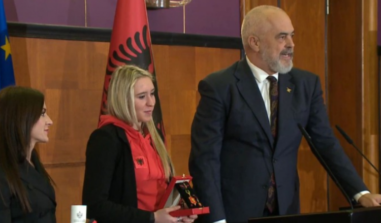 Rama: Do të miratojmë ligjin për bastet online, nuk kemi mundur t’i ndalim