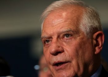 BE-ja pajtohet me planin për blerje të përbashkët të armëve për Ukrainën