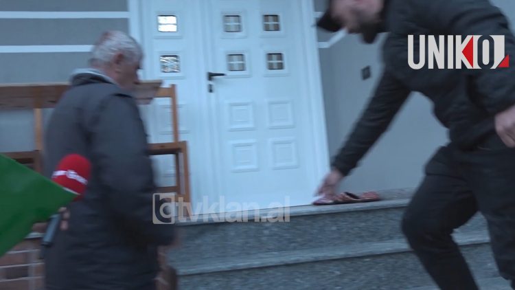 Brenda shtëpisë së familjes Hysa ku Dan Hutra shkaktoi kasaphanë me 2 të vrarë