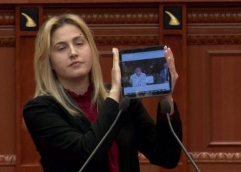 Interpelanca me Margaritin, Zhupa: Duhet të ishe shkarkuar, në plan ke vetëm koncesionet