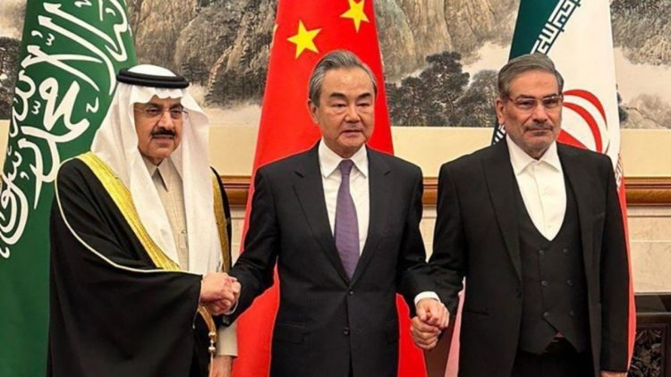 Kina pajton Iranin me Arabinë Saudite me katër ditë negociata