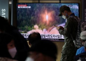 Koreja Veriore: Lëshimi i raketës kishte qëllim të “trembte armiqtë”