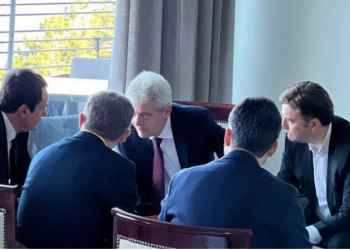 Dialogu me Serbinë, Kurti takon Ali Ahmetin përpara nisjes së bisedimeve zyrtare