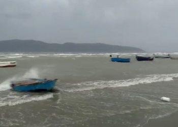 Vlorë/ Pezullohet lundrimi i mjeteve të vogla të peshkimit