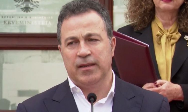Peleshi: Rriten nga sot me 7% pagat për ushtarakët