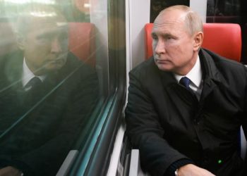 Bota e Putinit bëhet më e vogël