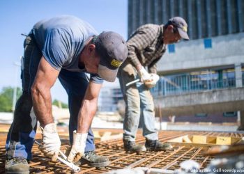 Qeveria gjermane do të dyfishojë numrin e punëtorëve nga Ballkani